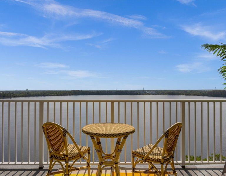 22-13428 Blue Heron Beach Dr (21)